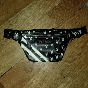 Playboy Black & White Fannypack